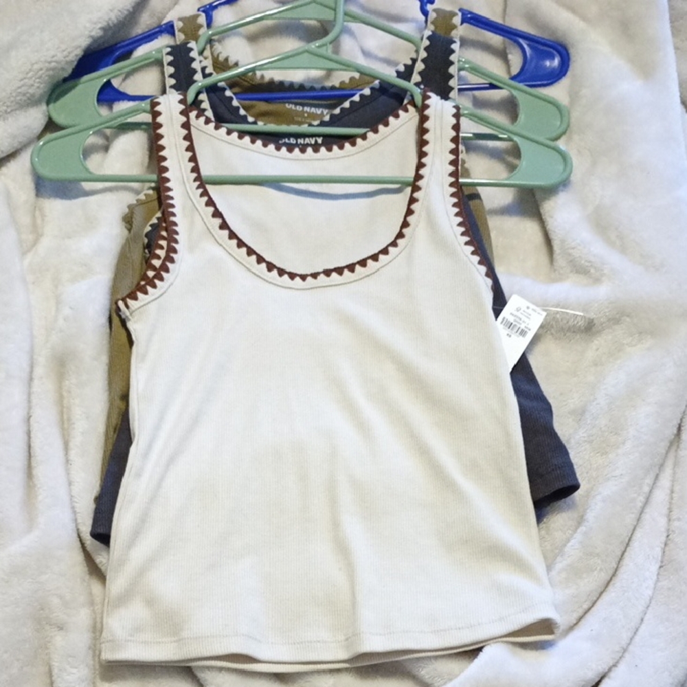 Old Navy Bohemian Tank Tops XS-S (Set Of 3)